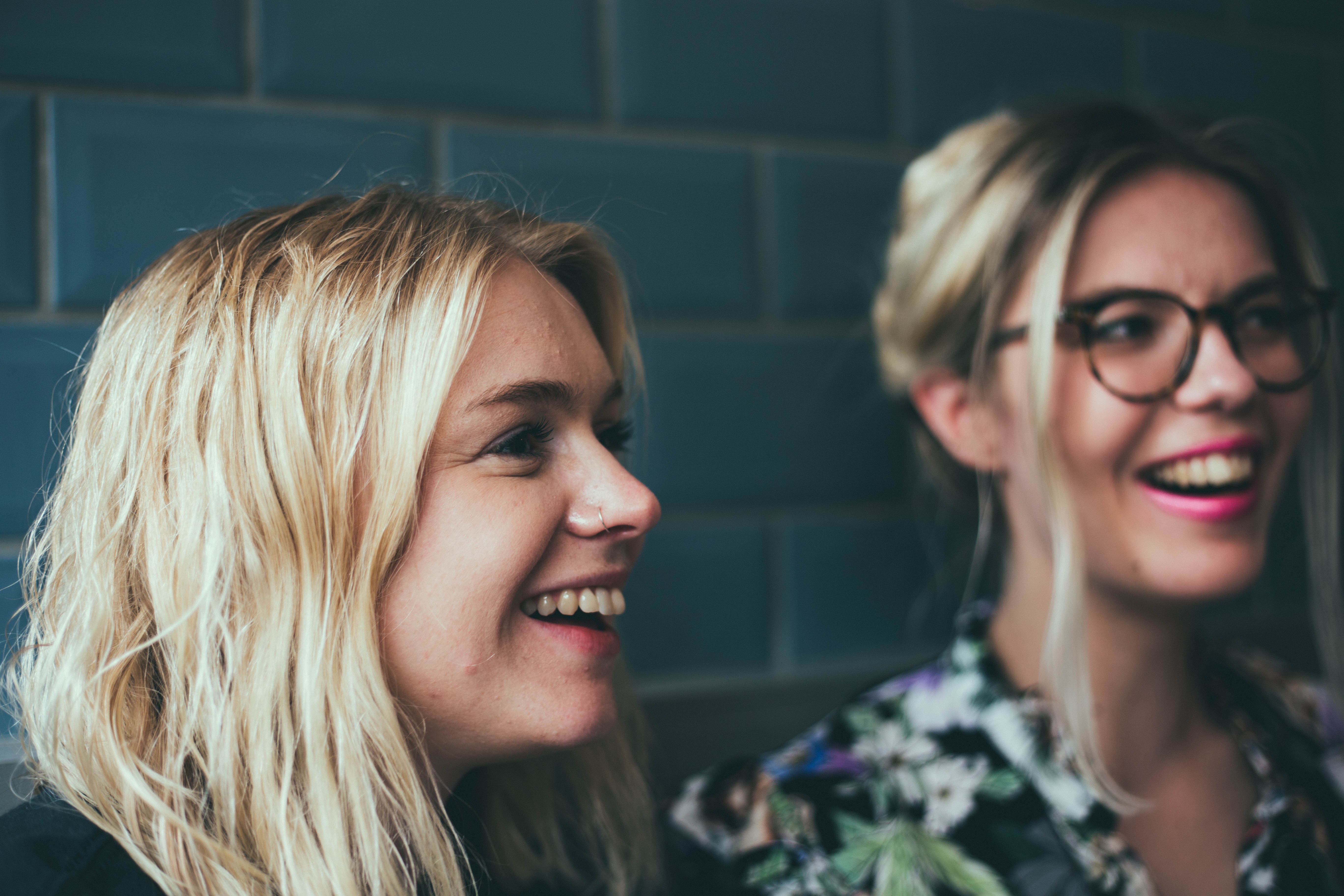 2 female students smiling