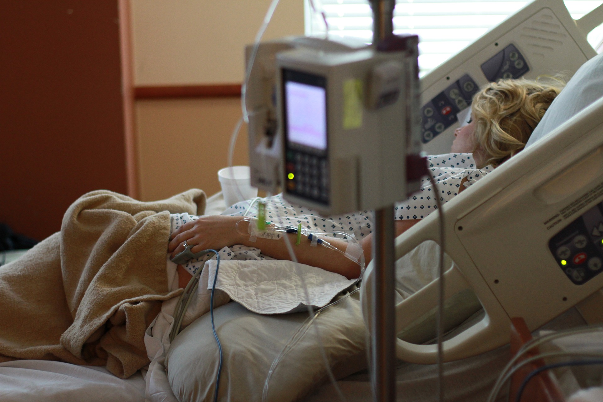 Vulnerable patient in hospital bed Vulnerable patient in hospital bed at risk from incivility