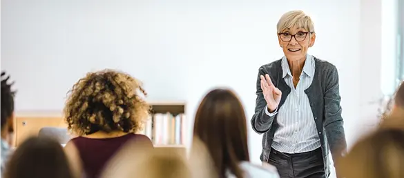 Nurse educator presenting to a class